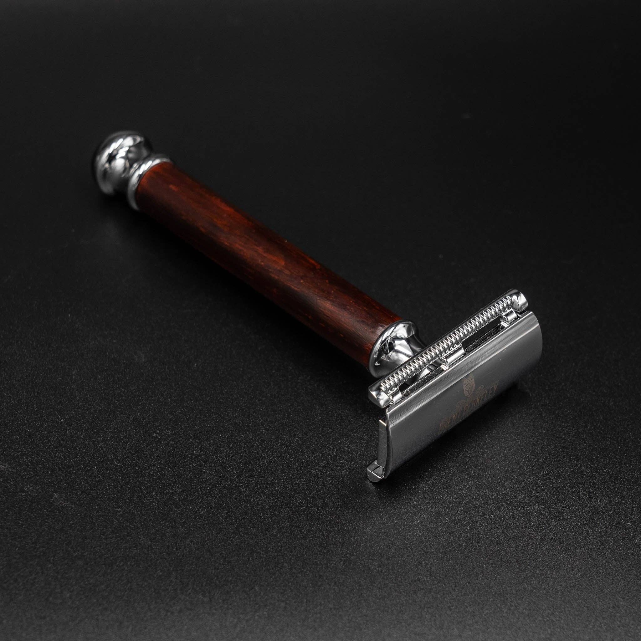 Säkerhetshyvel i sandelträ| Safety Razor | Brent Berkeley®