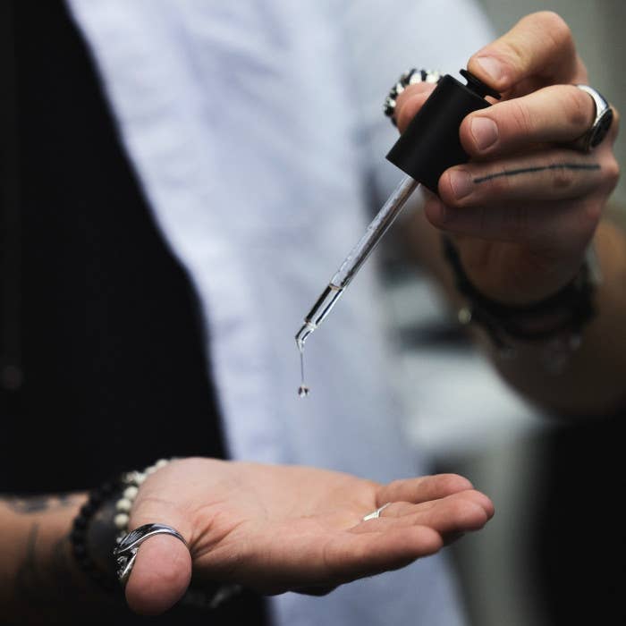 Moisturizing Beard Oil | L'Atelier Shelter